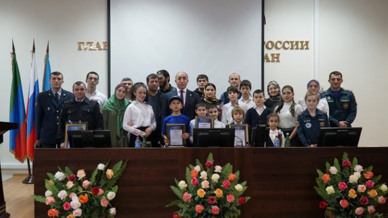 dbda7d0ca924ea8cea30d8b35d9e5415__800x800.JPG